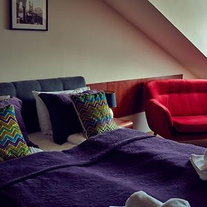 Camera con letto king size
